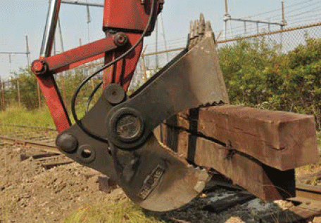 派克漢尼汾:多功能顎式鏟斗讓工作更高效