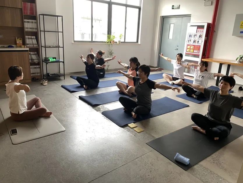 夏日炎炎， 中泰“瑜”你攜手同行